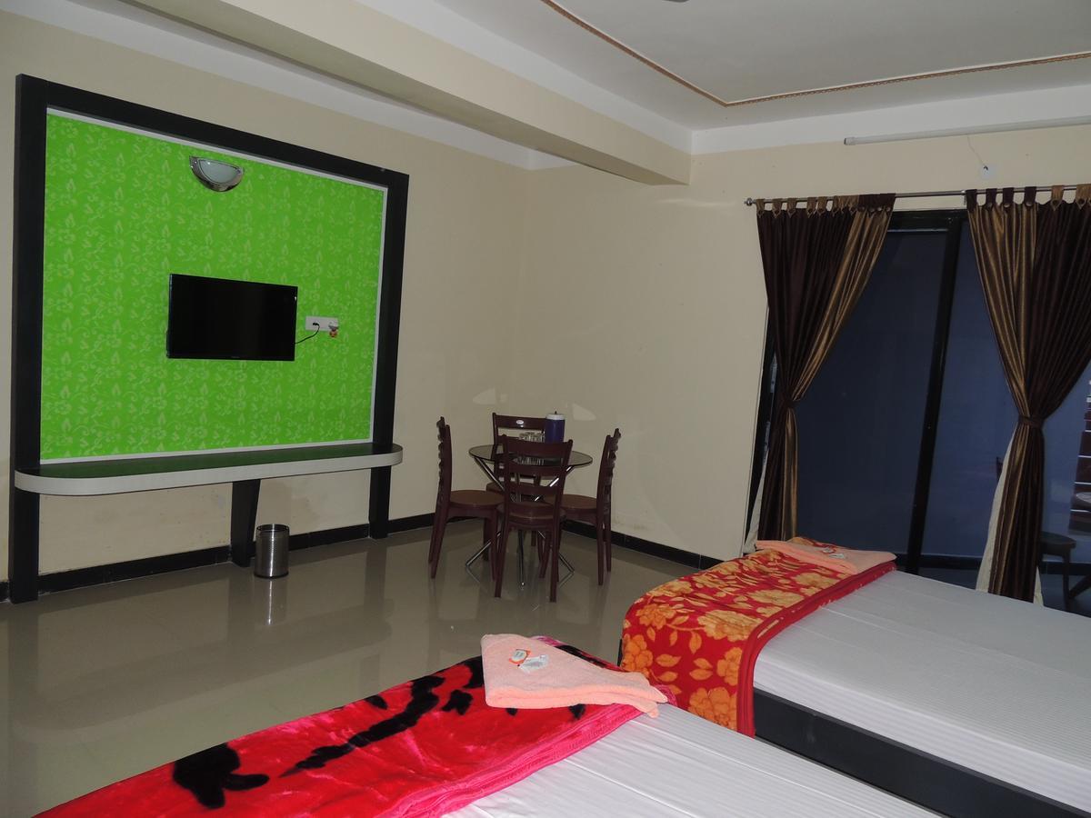 Swagatam International Hotel Tarapith Kültér fotó