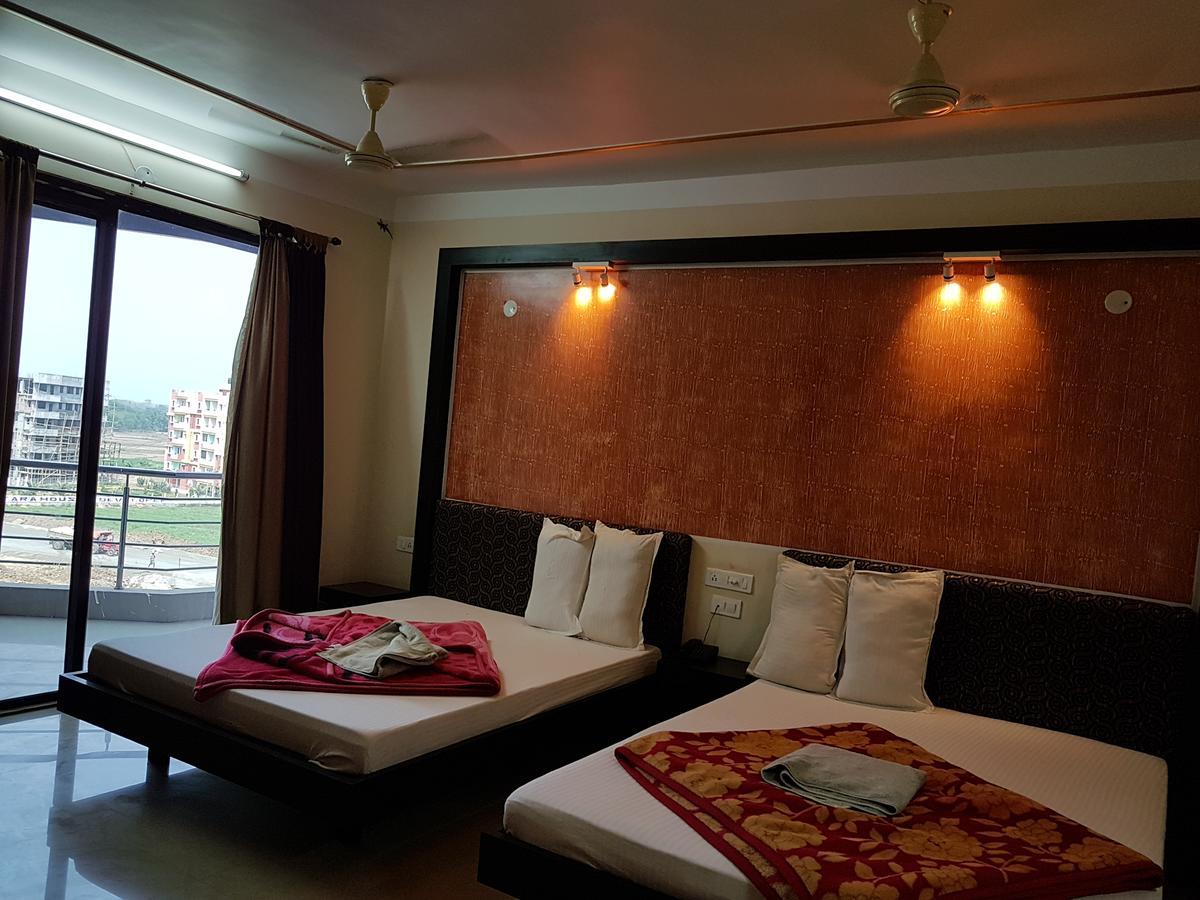 Swagatam International Hotel Tarapith Kültér fotó