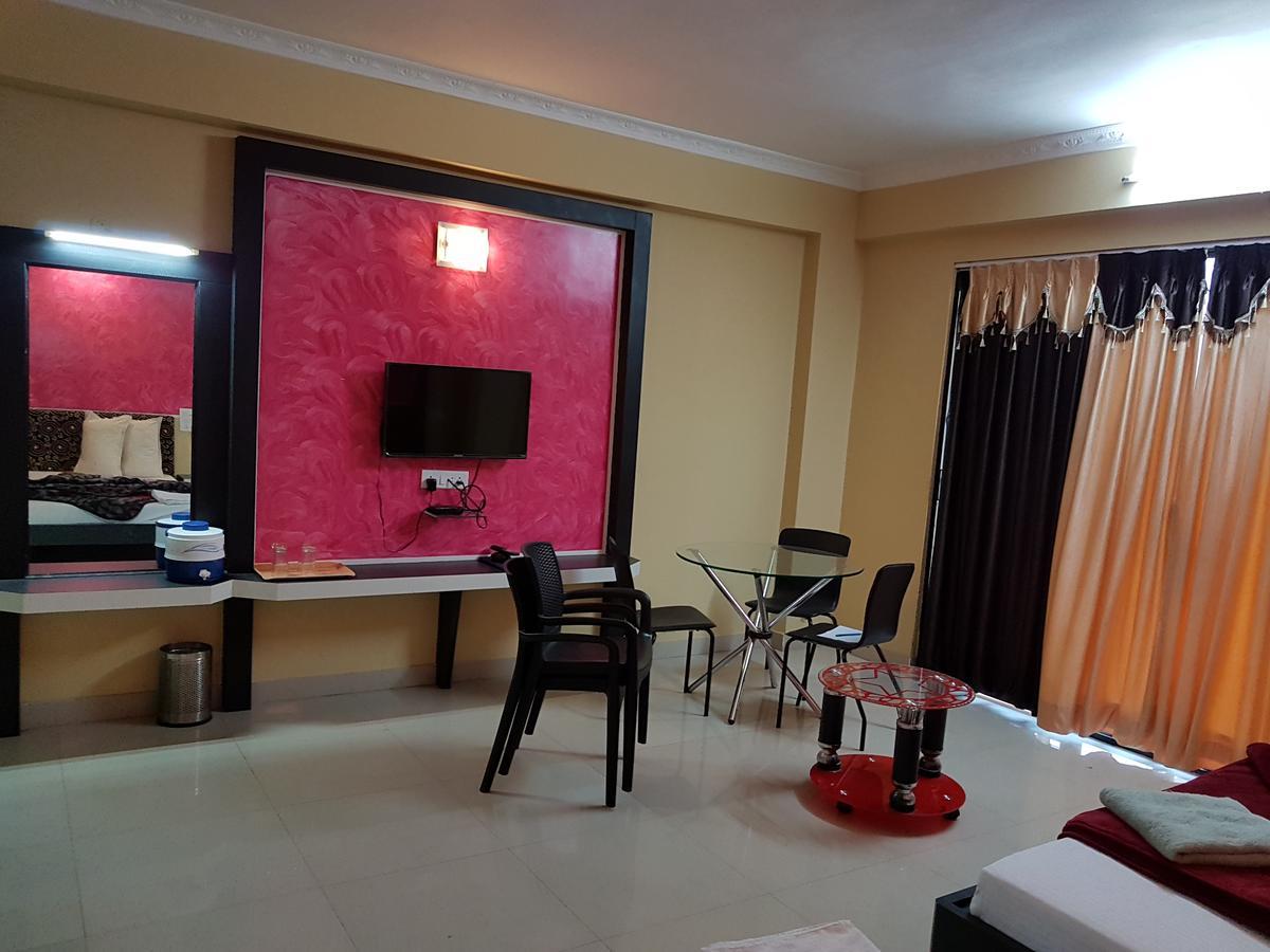 Swagatam International Hotel Tarapith Kültér fotó