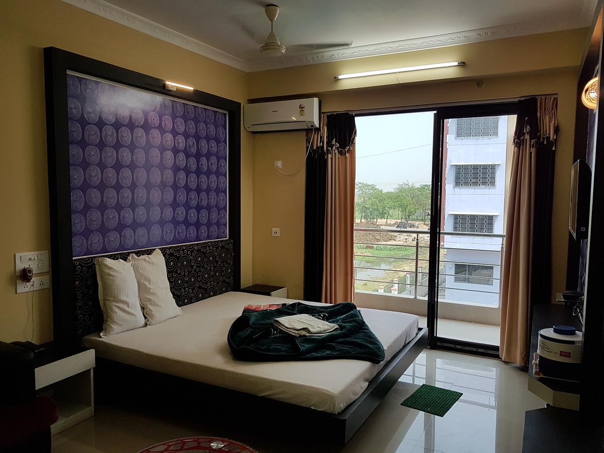 Swagatam International Hotel Tarapith Kültér fotó