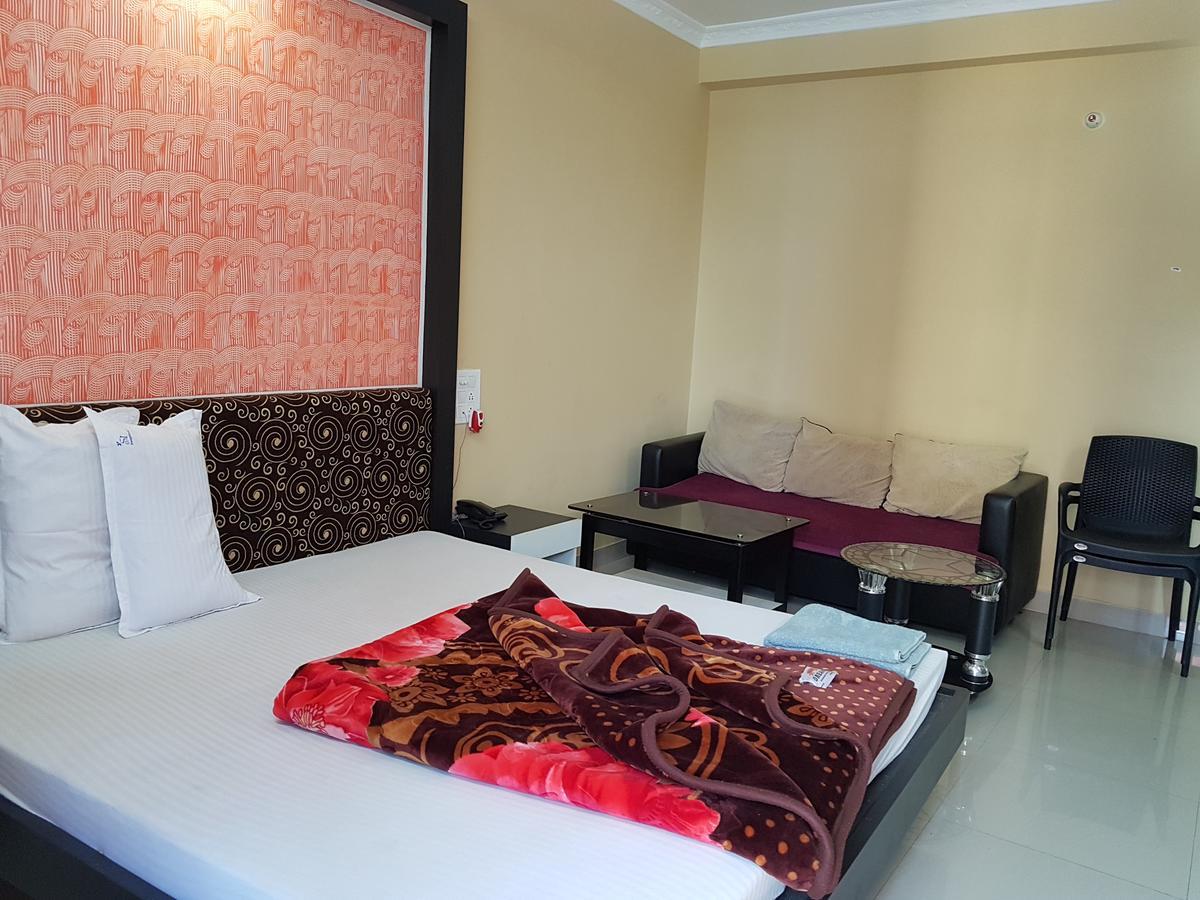 Swagatam International Hotel Tarapith Kültér fotó